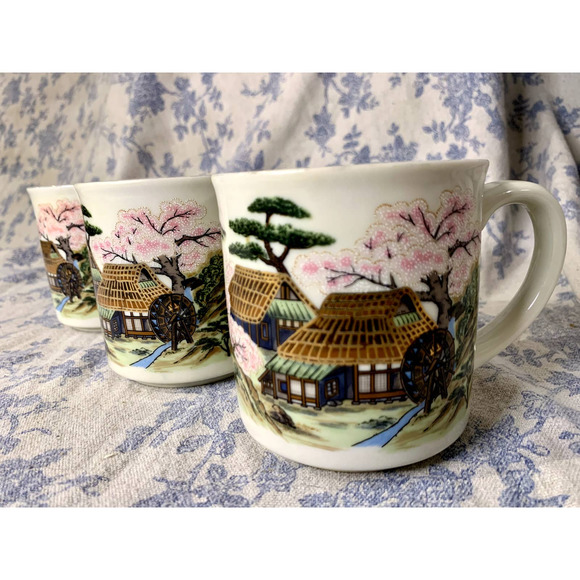 Set of 3 Vintage Handpainted Japanese Cherry Blossom Porcelain Mugs - Picture 1 of 10